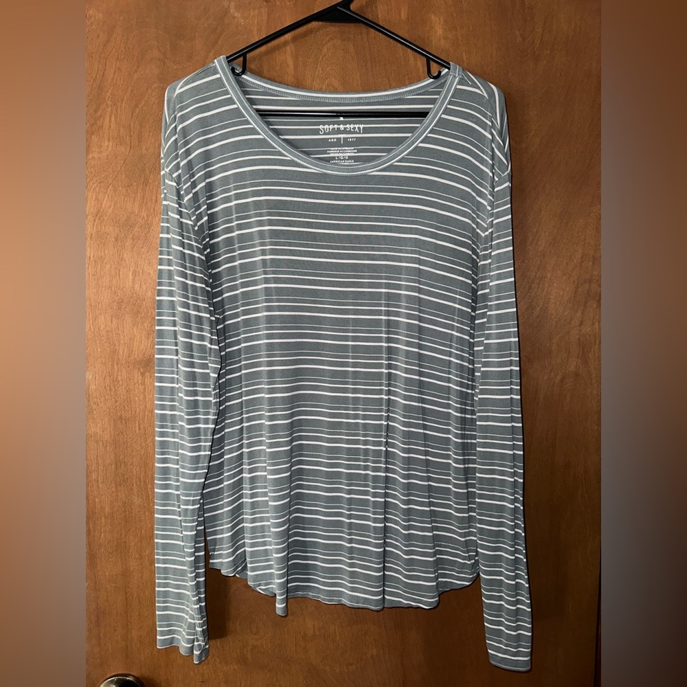 American Eagle Striped Long Sleeve